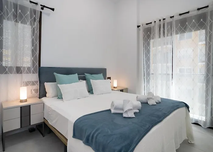 דירה Sea Breeze Penthouse - Goletmalaga