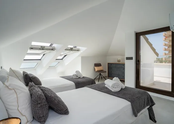 דירה Sea Breeze Penthouse - Goletmalaga