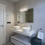 Sea Breeze Penthouse - Goletmalaga Appartement
