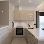 Sea Breeze Penthouse - Goletmalaga Appartement *