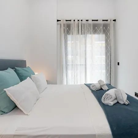 Sea Breeze Penthouse - Goletmalaga 아파트