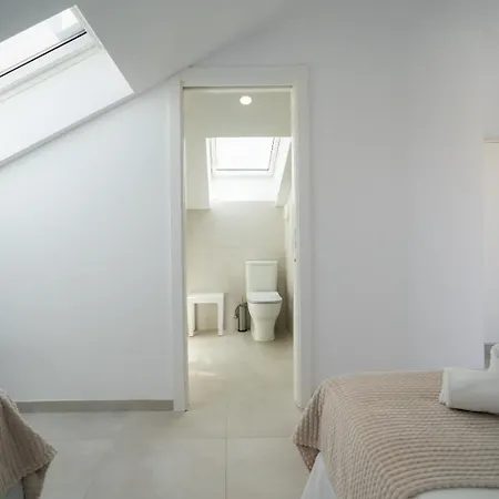 Sea Breeze Penthouse - Goletmalaga 아파트