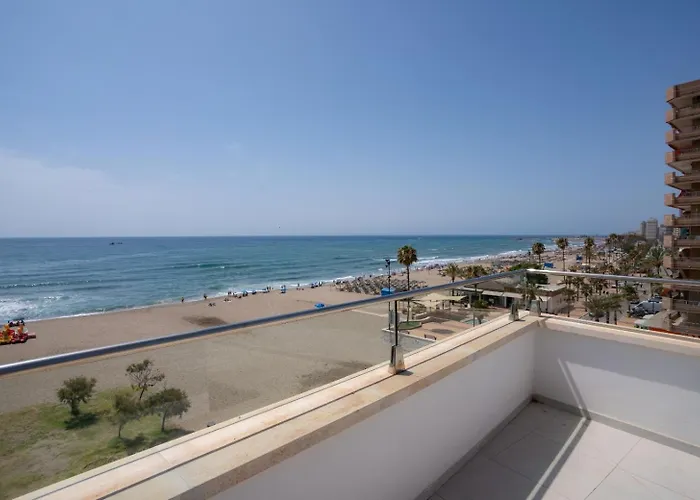Apartment Sea Breeze Penthouse - Goletmalaga