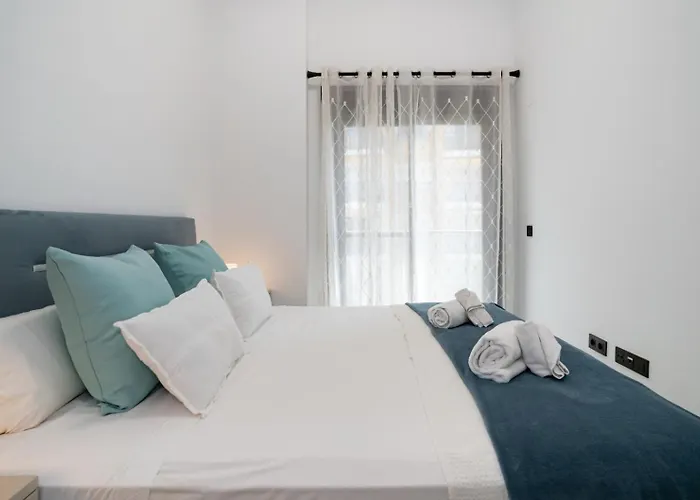 Sea Breeze Penthouse - Goletmalaga דירה