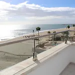 公寓 Sea Breeze Penthouse - Goletmalaga 丰希罗拉