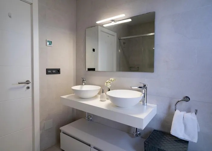 Апартаменты Sea Breeze Penthouse - Goletmalaga *