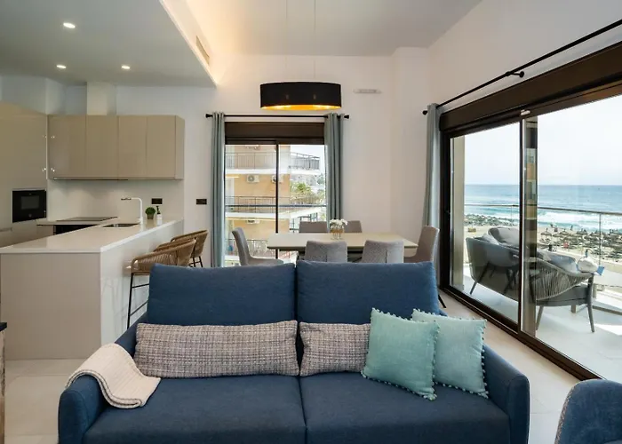 Апартаменты Sea Breeze Penthouse - Goletmalaga Фуэнхирола